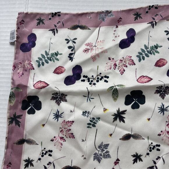 100% Silk Scarf 4 Leaf Clover Dragon Fly Floral Rose Pink 20' X 20" Neck Small - Picture 2 of 6